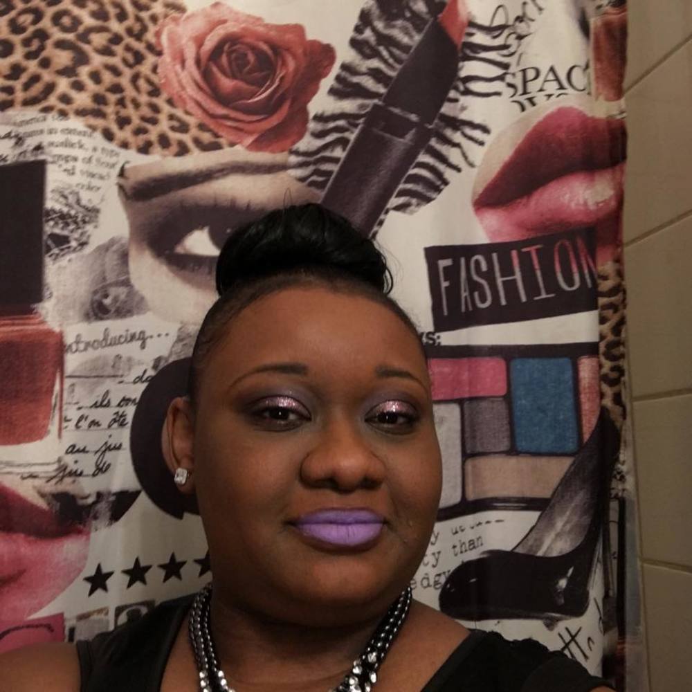 Meet your Posher, Janeese